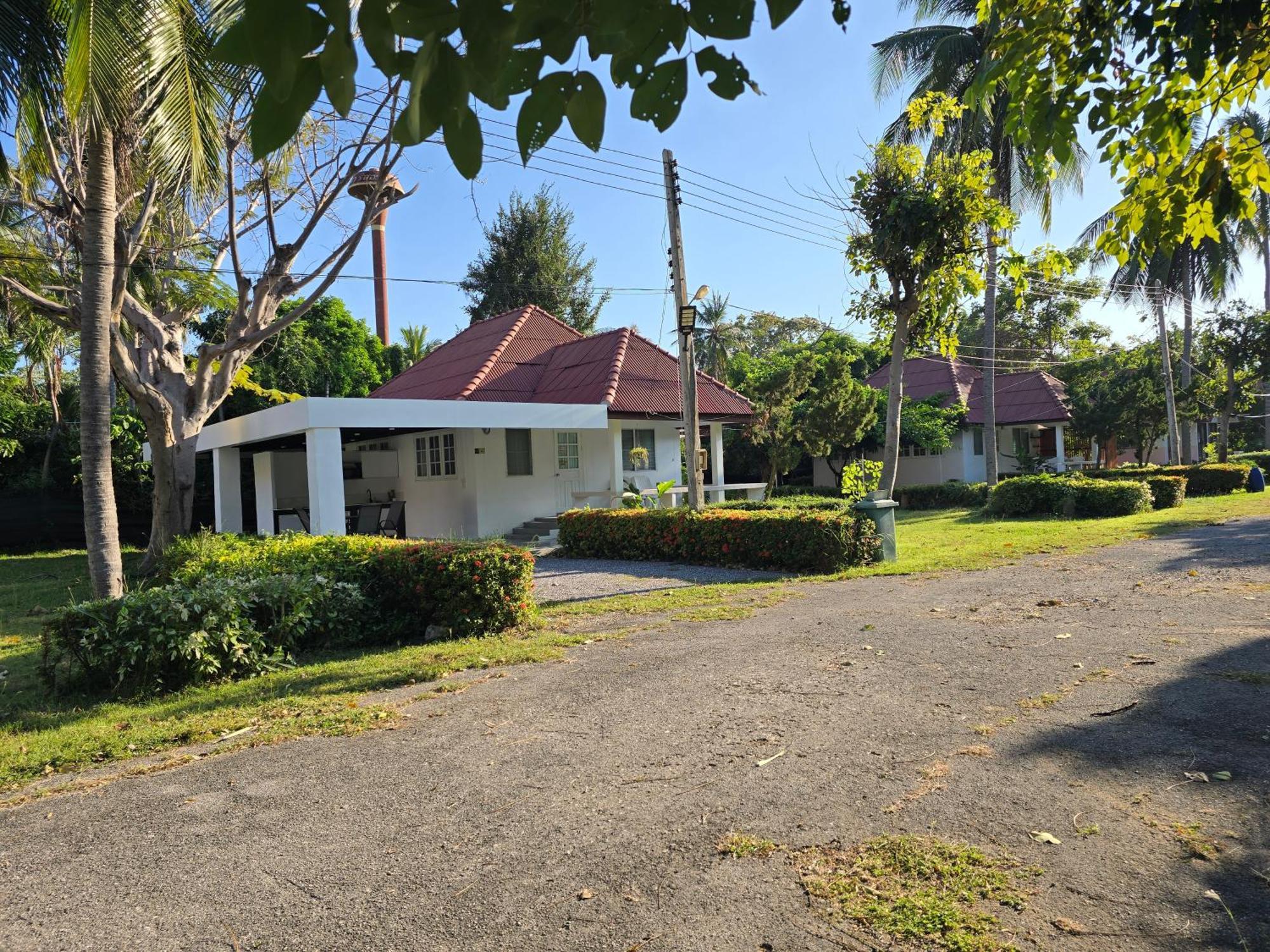 Baan Golden Resort & Residences Sam Roi Yot Exterior photo